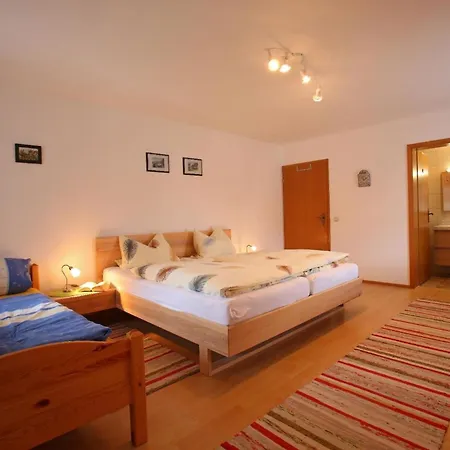 Nette Ferienwohnung In Mit Grill Und Garten